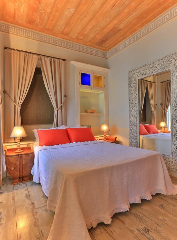 1850 Hotel Kemalpasa Alacati Cameră foto